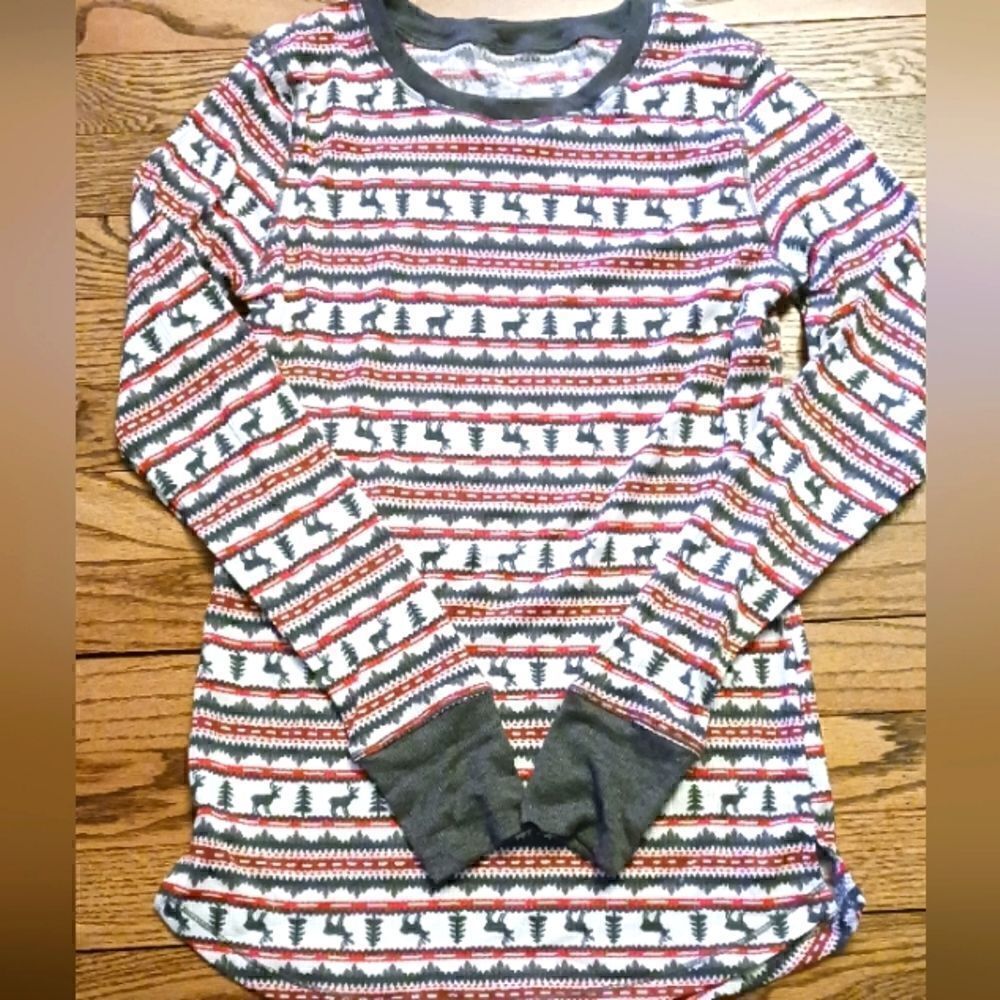 Cuddl Duds Stretch Thermal Holiday Moose Top with Thumb Holes NWOT